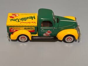 New Golden Wheels Ford 1940 Mountain Dew Delivery Truck Hillbilly Yo-hooo!
